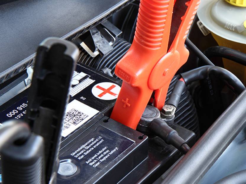 Starthilfegerät von X-TRA POWER